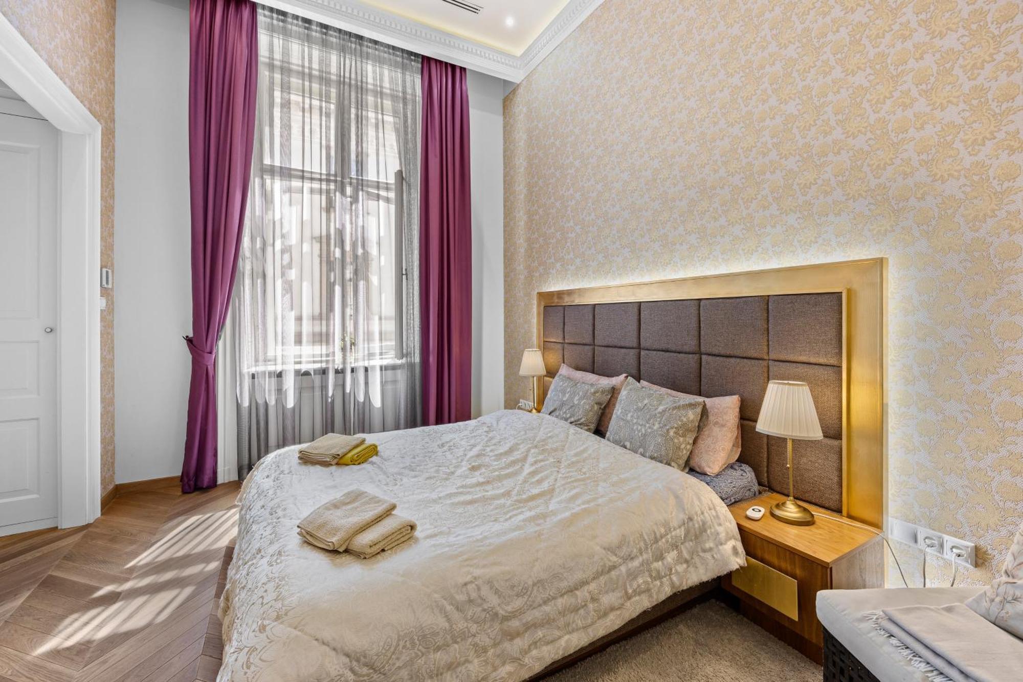 Count Zrinyi Basilica Luxurious Residence Budapest Eksteriør billede