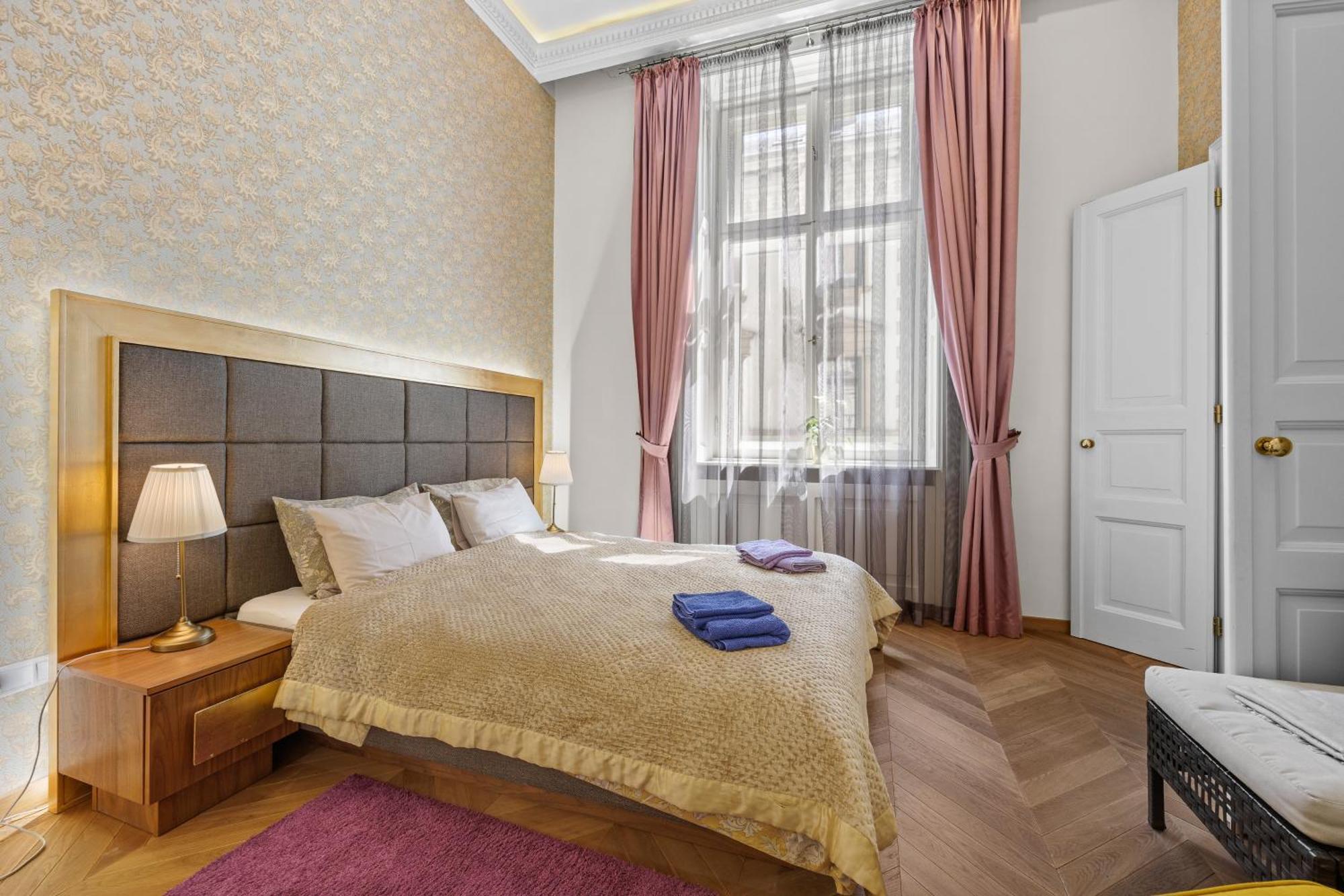Count Zrinyi Basilica Luxurious Residence Budapest Eksteriør billede