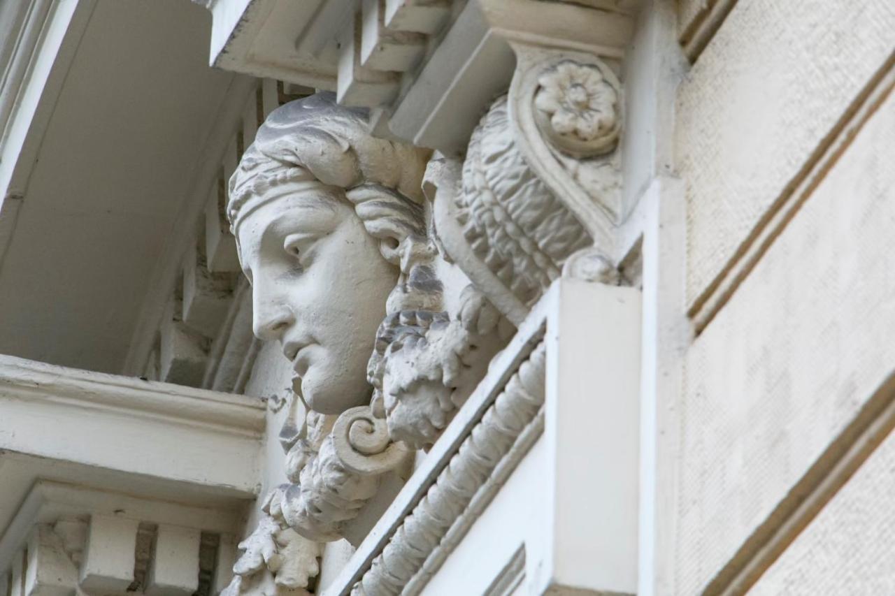 Count Zrinyi Basilica Luxurious Residence Budapest Eksteriør billede